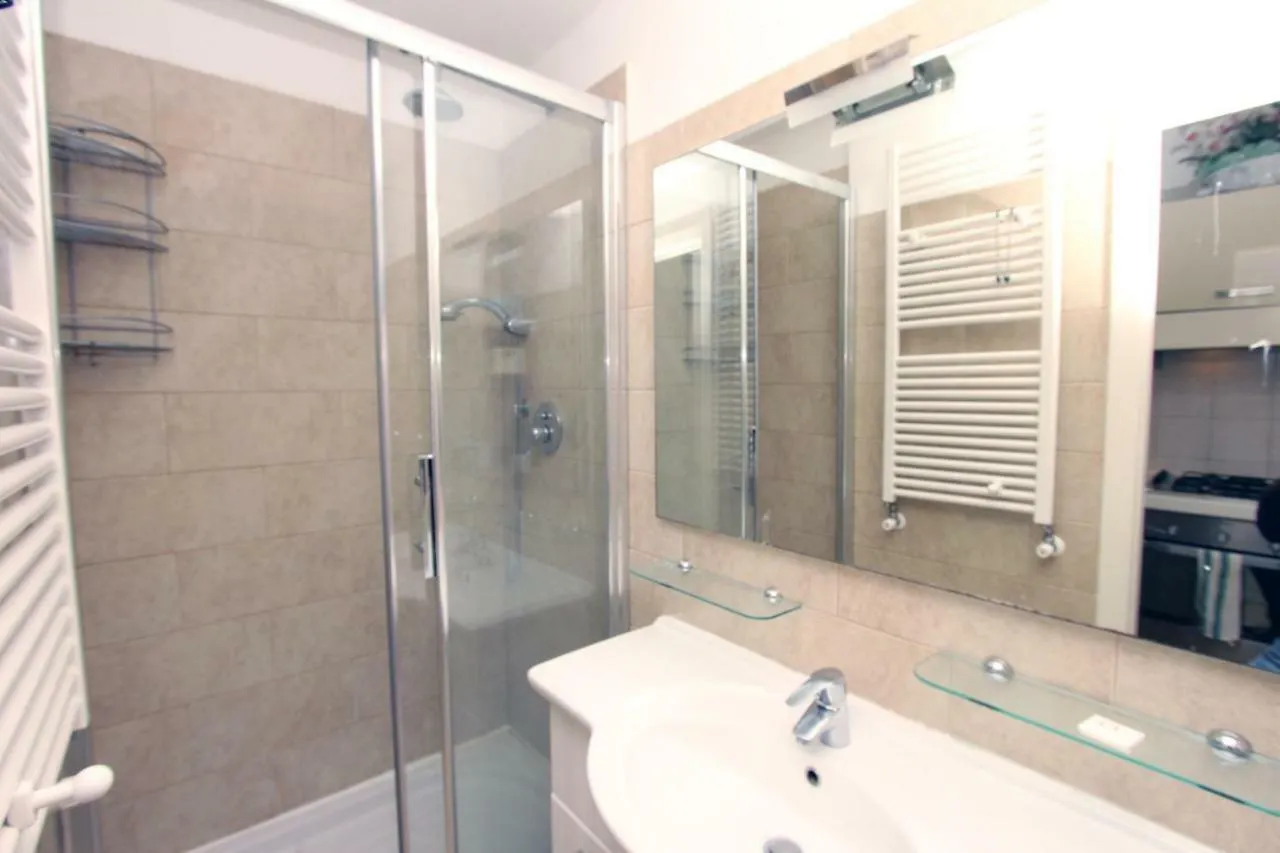 Taranto Flat Apartment Rome 0*,  Italy